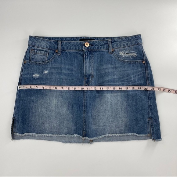 1822 Denim Cutoff Skirt - Picture 8 of 13